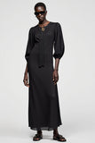 Robe Manches Longue Noir Satin Trapèze Ras de Cou