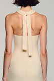 Robe Midi Abricot Satin Fourreau Licou Volants