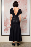 Robe Longue Noir Satin Trapèze Col Carré