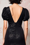 Robe Longue Noir Satin Trapèze Col Carré