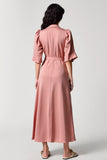 Robe Longue Rose Satin Trapèze Revers Cranté