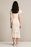 Robe Midi Abricot Dentelle Fourreau Ras de Cou