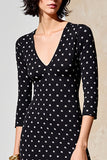 Robe Longue Noir Trapèze Satin Col V À Pois