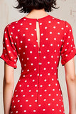 Robe Longue Rouge Satin Fourreau Ras De Cou