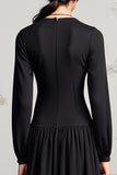 Robe Longue Noir Satin Trapèze Capot