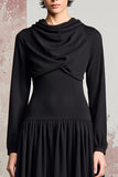 Robe Longue Noir Satin Trapèze Capot