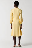 Robe Midi Jaune Satin Trapèze Col V