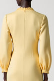 Robe Midi Jaune Satin Trapèze Col V