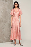 Robe Longue Rose Trapèze Satin Revers Cranté