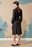 Robe Midi Noir Satin Fourreau À Pois Revers Cranté