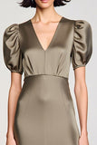 Robe Longue Olive Satin Fourreau Col V