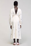 Robe Midi Ivoire Satin Trapèze Ras De Cou