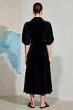 Robe Noir Midi Trapèze Satin Col V