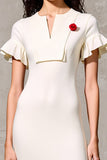 Robe Ivoire Satin Fourreau Midi Col Bijou