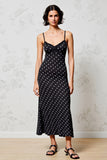 Robe Midi Noir Satin Trapèze Bretelles Spaghetti