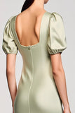 Robe Midi Vert Sauge Satin Fourreau Col Carré
