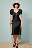 Robe Midi Satin Trapèze Noir Col Carré