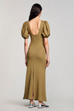 Robe Longue Olive Satin Trapèze Col Carré