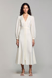 Robe Ivoire Satin Midi Trapèze Col V