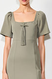 Robe Midi Gris Satin Trapèze Col Carré