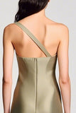 Robe Court Olive Satin Trapèze Une Épaule