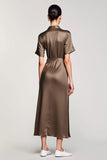 Robe Longue Olive Satin Trapèze Revers Cranté