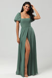 Robes de demoiselle d'honneur eucalyptus en mousseline à manches bouffantes