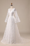 A-ligne Manches Papillon Col V Traîne Tribunal Robe de Mariée
