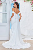 Robe de mariée longue en satin ivoire sirène à épaules dénudées