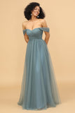 Off the Shoulder Tulle Robe de demoiselle d’honneur à volants