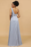 Une ligne à col asymétrique Gris Bleu Longue Satinée Robe demoiselle d’honneur