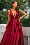 Robe de bal longue en satin bordeaux