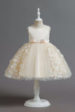 Champagne A Line Tulle Robe de soirée fleurie sans manches avec nœud