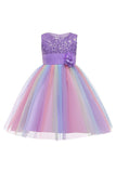Robe de fille bleue scintillante à col bateau