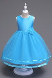 Col bateau Tulle robes de filles blanches avec arc