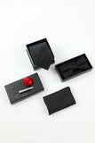 Black Stripe Homme 5-Piece Accessory Set Cravate et Nœud Papillon Poche Carré Fleur Revers Pin Tie Clip