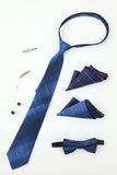 Royal Blue Men’s Accessory Set Tie et Jacquard Bow Tie Two Pocket Square Lapel Pin Tie Clip Boutons de manchette