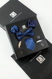 Royal Blue Men’s Accessory Set Tie et Jacquard Bow Tie Two Pocket Square Lapel Pin Tie Clip Boutons de manchette