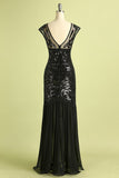 Robe verte à paillettes des années 20