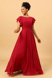 Robe de demoiselle d’honneur bordeaux en mousseline de soie avec manches à volants