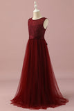 Robe de demoiselle d’honneur junior en dentelle bordeaux et tulle