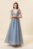 Robe de bal en tulle long tulle bleu perlé scintillant