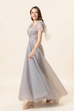 Robe de bal en tulle long tulle gris perlé scintillant