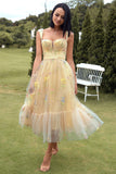 Robe de bal longue champagne avec broderie