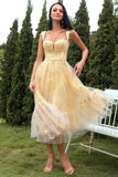 Robe de bal longue champagne avec broderie