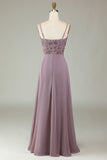 Robe de demoiselle d'honneur rose poudré à bretelles spaghetti