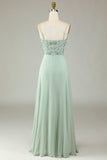 Robe de demoiselle d'honneur rose poudré à bretelles spaghetti