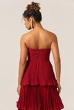 Charmante Une ligne bustier bordeaux longue robe de demoiselle d’honneur avec volants