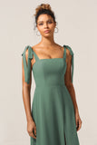 Une ligne Spaghetti Strapes Eucalyptus Tie Straps Bridesmaid Robe avec fente