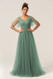 Robe de demoiselle d'honneur ligne eucalyptus à col en V et dos ouvert